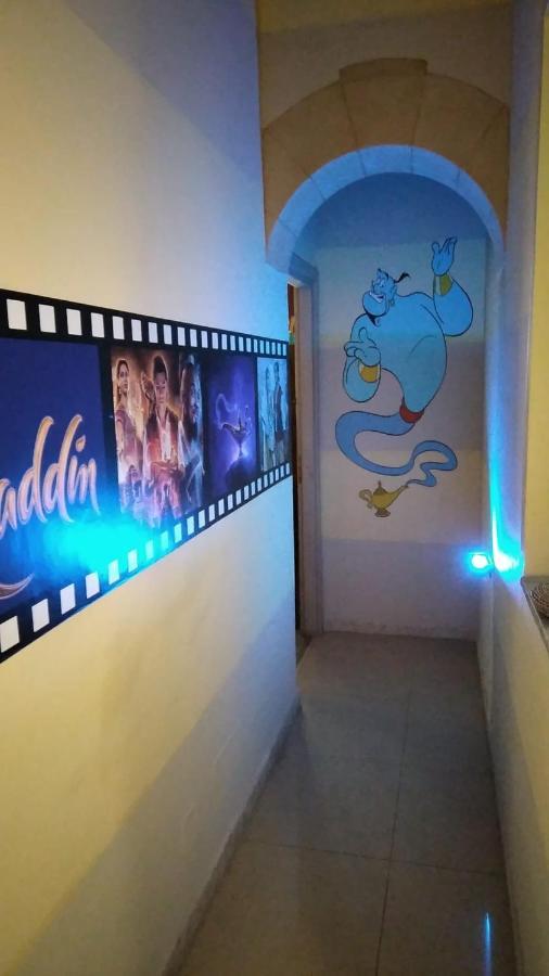 Hollywood Inn Palermo Buitenkant foto
