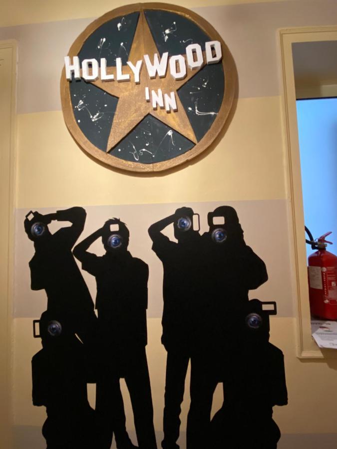 Hollywood Inn Palermo Buitenkant foto