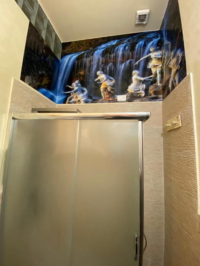 Hollywood Inn Palermo Buitenkant foto